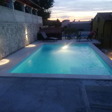 Kamenjak Volme, Cousy House With Pool Banjole Buitenkant foto